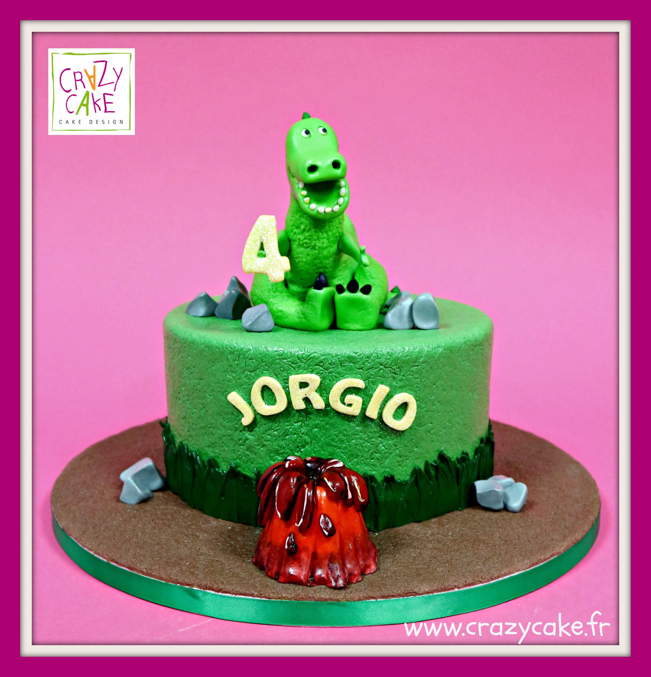 Gâteau d'anniversaire "Mon petit dinosaure"