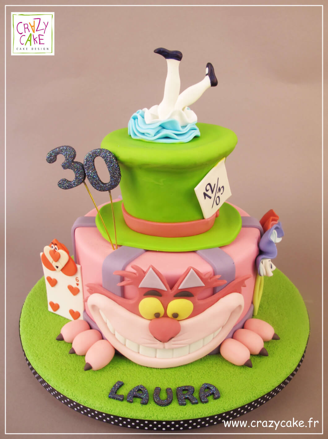 Gâteau d'anniversaire "Alice"
